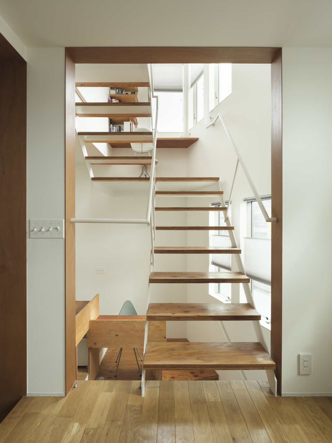 松原のスパイラルハウス